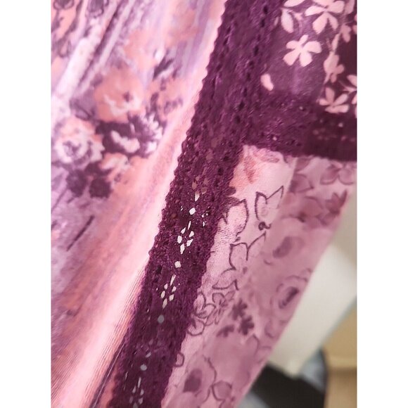 Small Mudd Boho Purples Pink Floral Print Lace Accent Back Sleeveless Tank Top - Picture 9 of 13